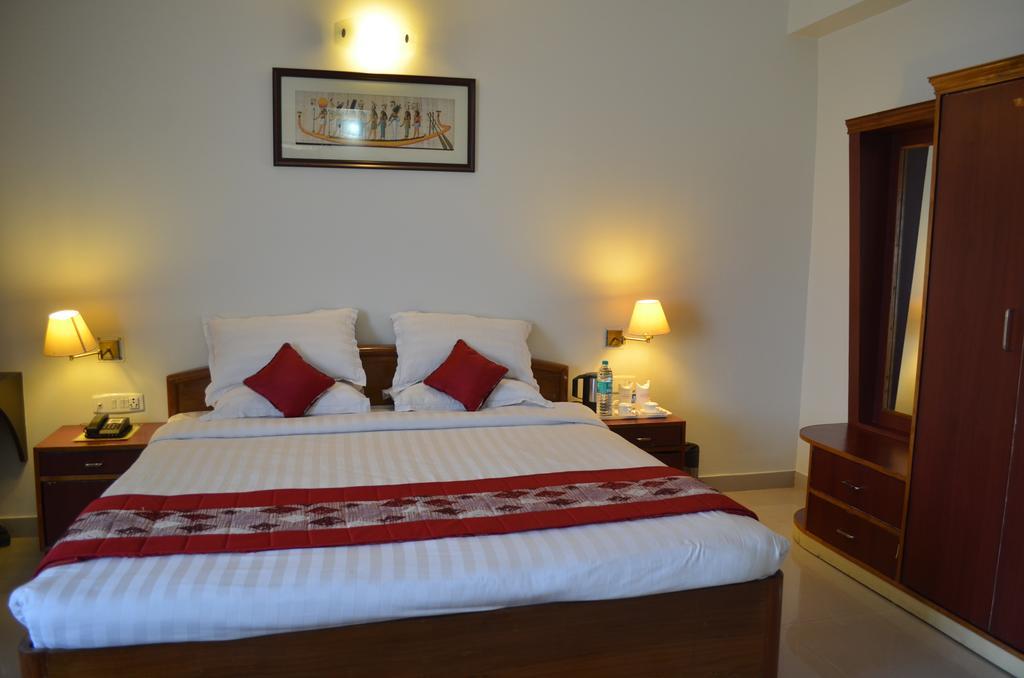 Hotel Rajdhani Regency Guwahati Pokój zdjęcie